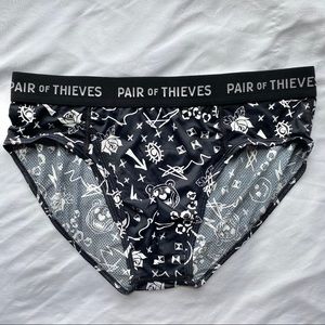 Pair of Thieves brief